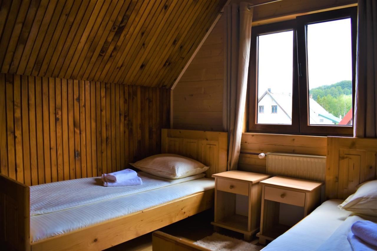 Srna Chalet - Rooms Žabljak Exteriör bild